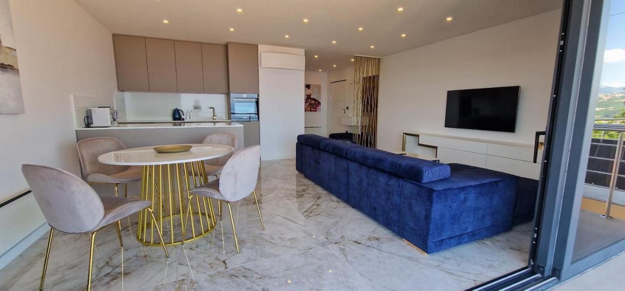 Apartment Eclipse Opatija Exteriör bild