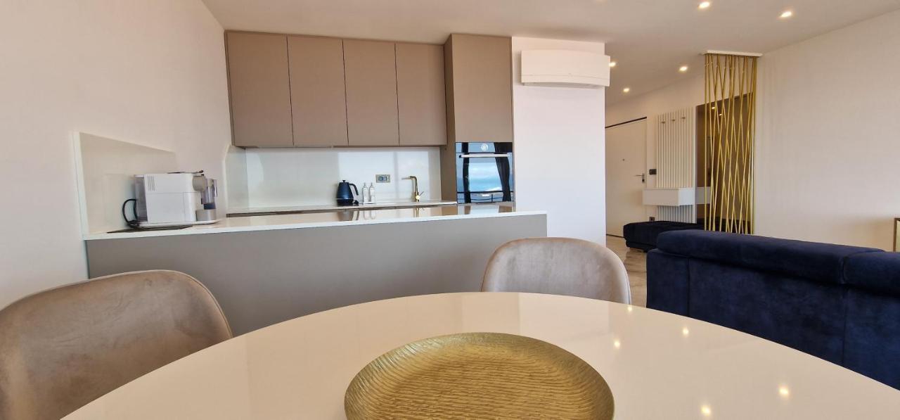 Apartment Eclipse Opatija Exteriör bild